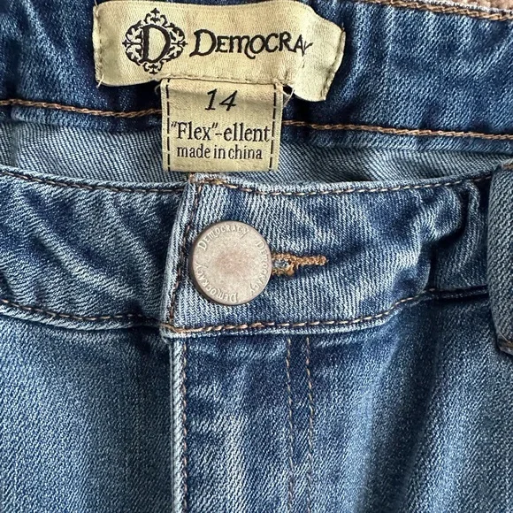 Democracy Flex-ellent Embroidered Women's Jeans- Size 14 - Picture 4 of 6